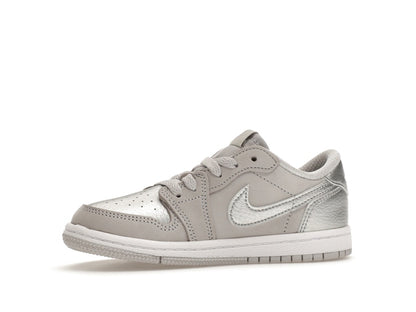 Jordan 1 Low OG Metallic Silver (TD)