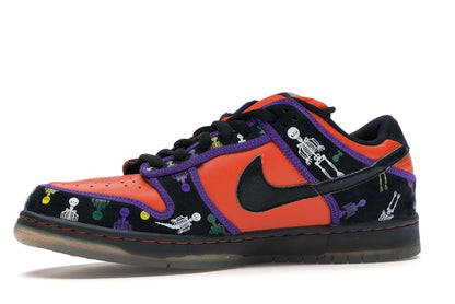 Nike SB Dunk Low Day of the Dead