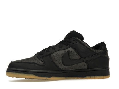 Nike SB Dunk Low Ostrich