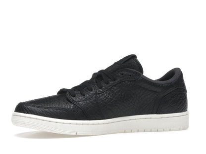 Jordan 1 Retro Low Swooshless Black (2025)