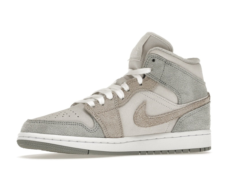 Jordan 1 Mid SE Particle Grey (Women's)