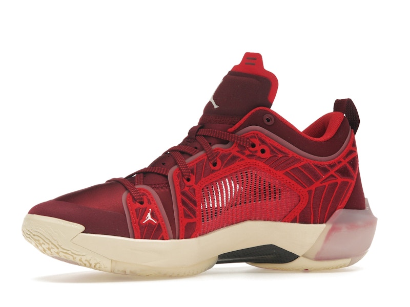Jordan 37 Low Lift Up (Women's)