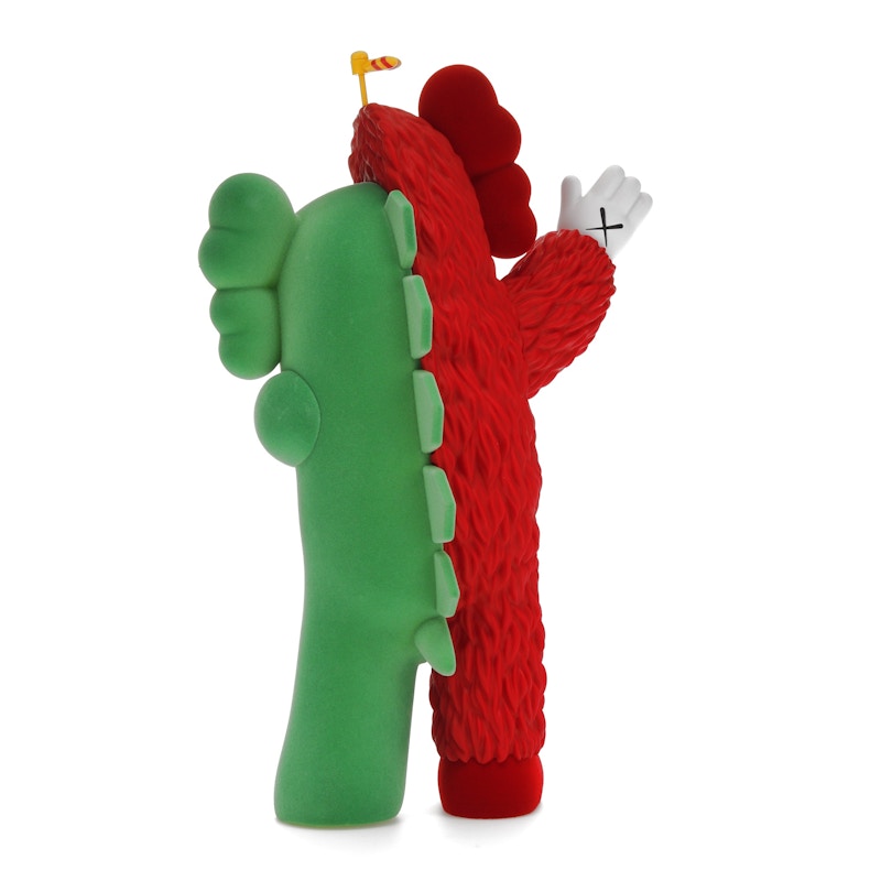 KAWS KACHAMUKKU Vinyl Figure Green/Red