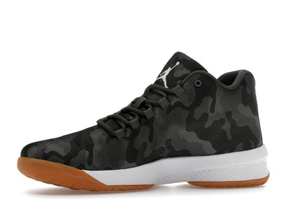 Jordan B.Fly River Rock/White-Dark Stucco