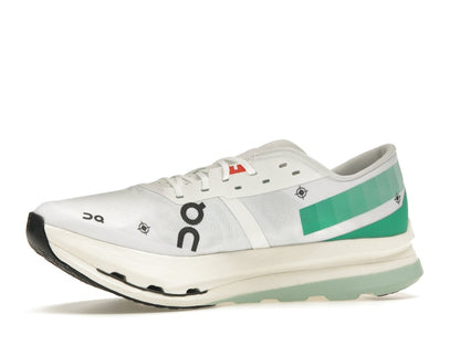 On CloudBoom Echo 3 Undyed White Mint