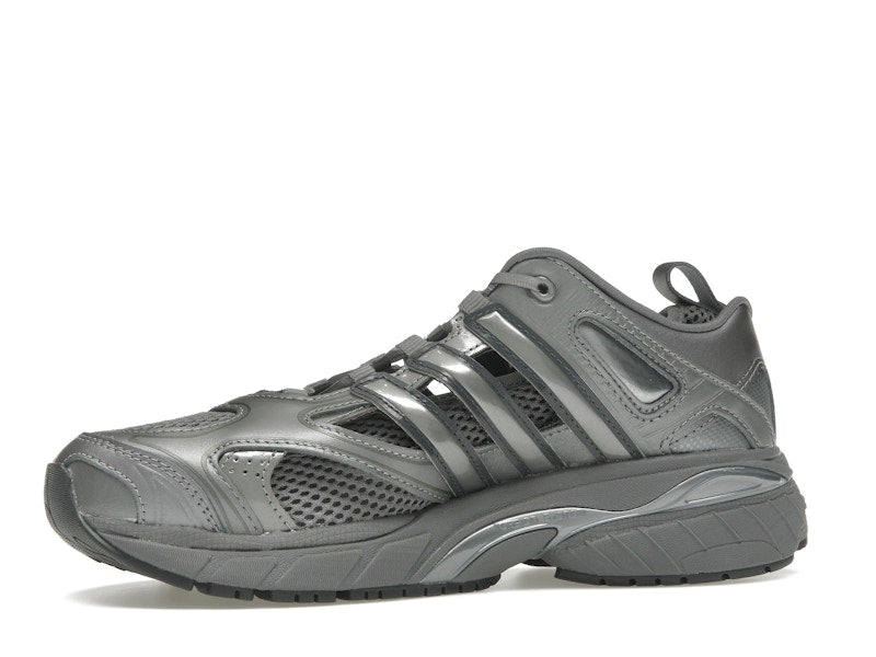 adidas Adistar Pose Taqwa Bint Ali Iron Metallic (Women's)