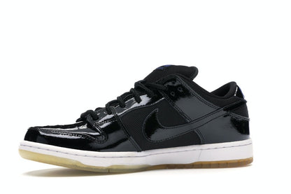 Nike SB Dunk Low Space Jam