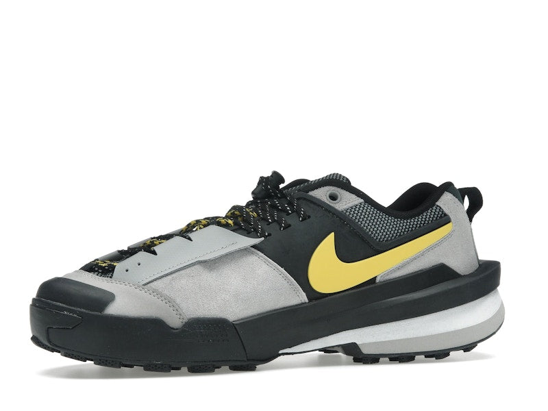 Nike Zegamadome SP sacai Matte Silver Yellow