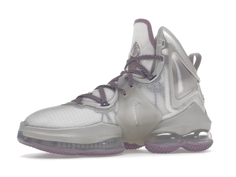 Nike LeBron 19 Strive For Greatness