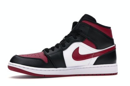 Jordan 1 Mid Bred Toe