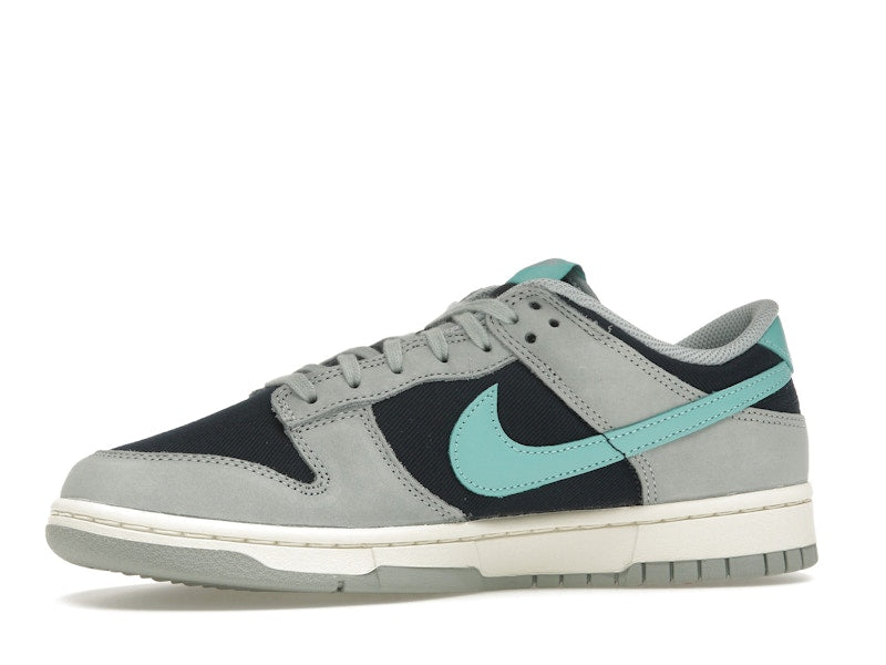 Nike Dunk Low Retro Premium Light Pumice Green Frost
