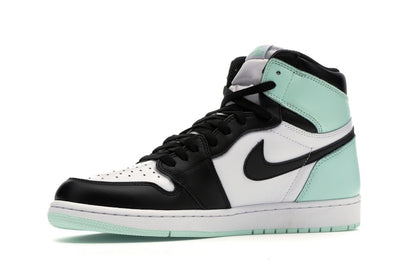Jordan 1 Retro High Igloo
