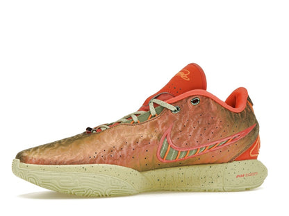 Nike LeBron 21 Queen Conch