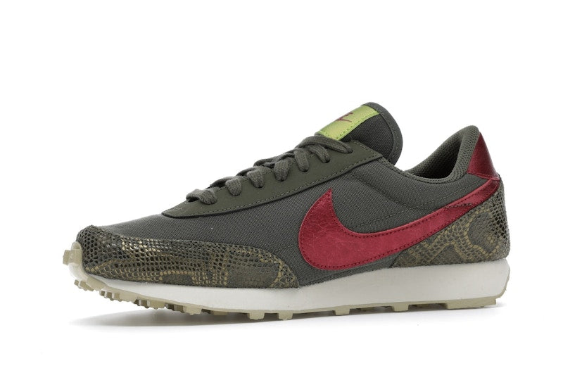 Nike Daybreak Medium Olive Worn Brick (Women's)