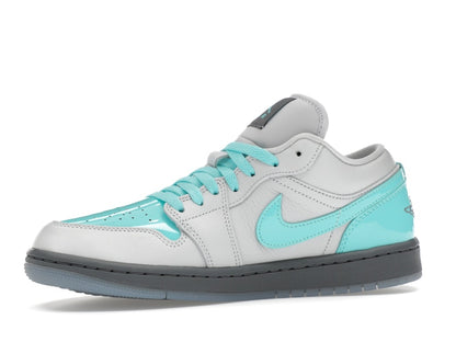 Jordan 1 Low SE Polaroid (Women's)