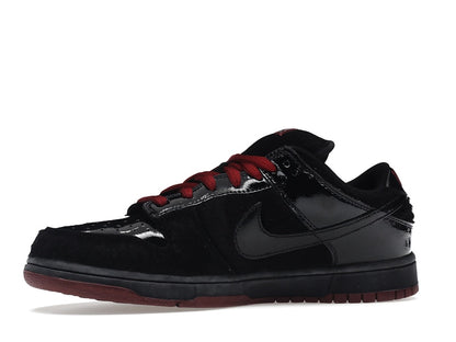 Nike SB Dunk Low Mafia