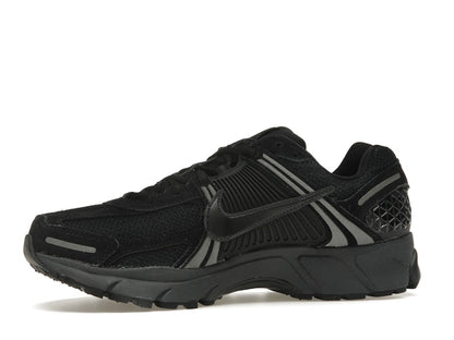 Nike Zoom Vomero 5 Black Metallic Dark Grey