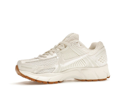 Nike Zoom Vomero 5 Sail Coconut Milk (Women's)