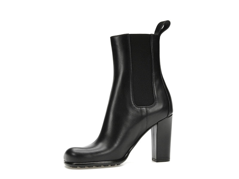 Bottega Veneta Storm Moulded Toe Leather Chelsea Boot Black (Women's)