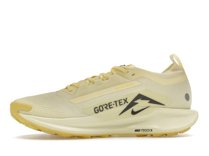 Nike React Pegasus Trail 5 Gore-Tex Alabaster Saturn Gold Lightning Medium Ash