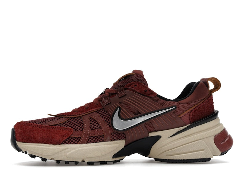 Nike V2K Run Red Sepia Dark Pony (Women's)