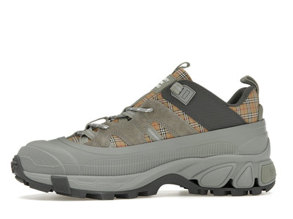 Burberry Arthur Grey Beige Check