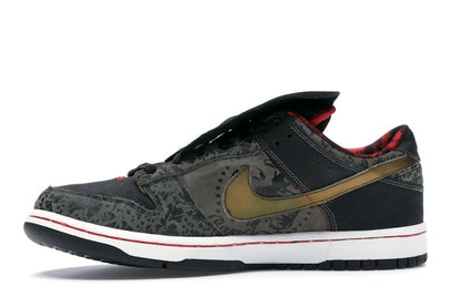 Nike SB Dunk Low SBTG
