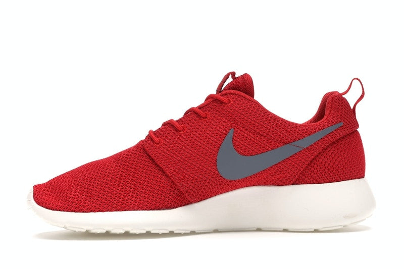 Nike Roshe Run Sport Red Cool Grey