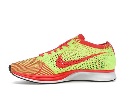 Nike Flyknit Racer Bright Crimson Volt