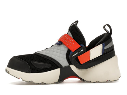 Jordan Trunner LX Rare Air (Women's)