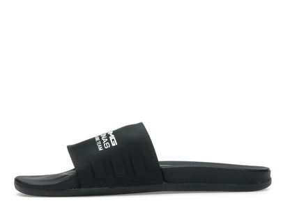 adidas Adilette Comfort Slides Mercedes-AMG Petronas Formula One Team Core Black