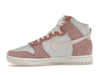 Nike Dunk High Fossil Rose