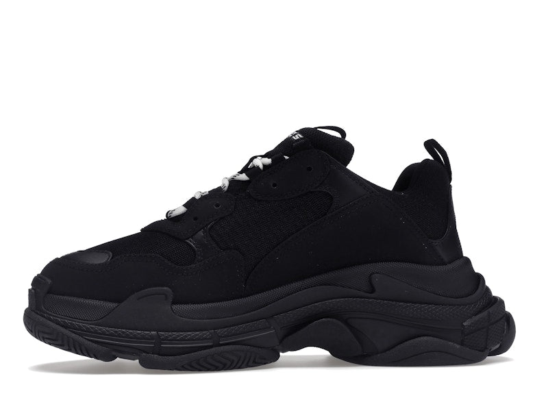 Balenciaga Triple S Black (2021)