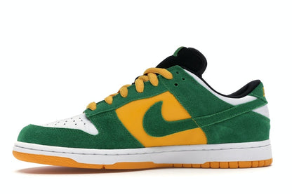 Nike SB Dunk Low Bucks