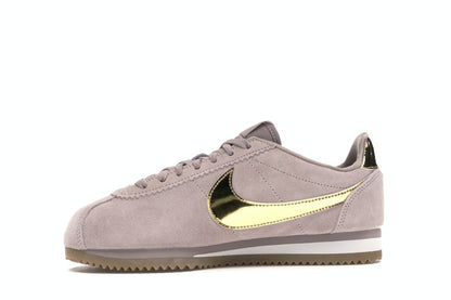 Nike Classic Cortez SE Diffused Taupe Metallic Gold (Women's)