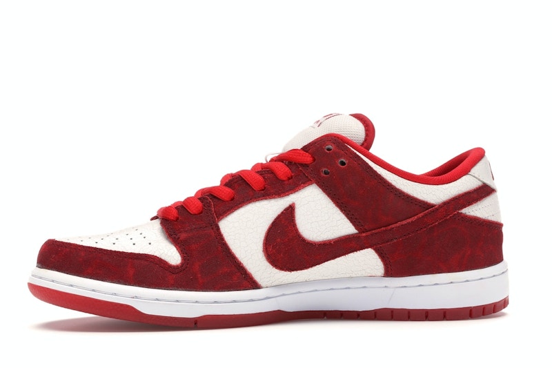 Nike SB Dunk Low Valentine's Day (2014)