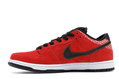 Nike SB Dunk Low Red Firecracker