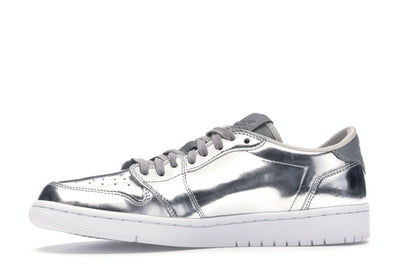 Jordan 1 Retro Low Pinnacle Metallic Silver