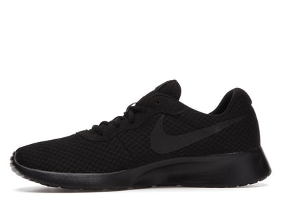 Nike Tanjun Black/Black-Anthracite
