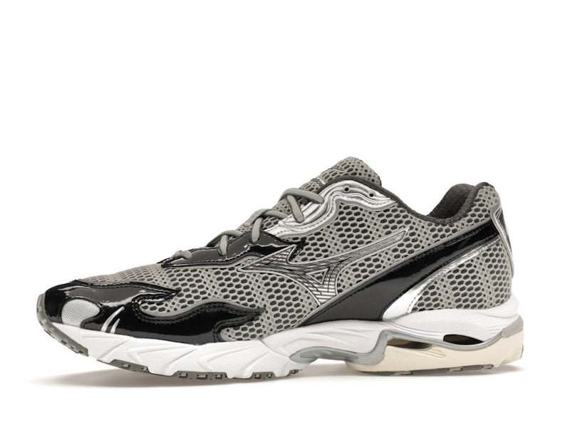 Mizuno Wave Rider 10 Flame Wave One Block Down Onyx