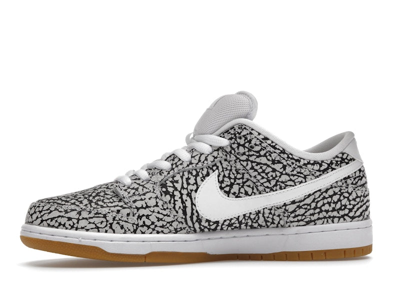 Nike SB Dunk Low Road