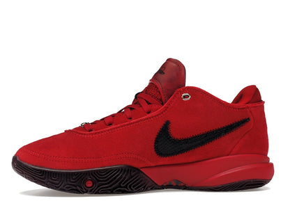 Nike LeBron 20 Liverpool