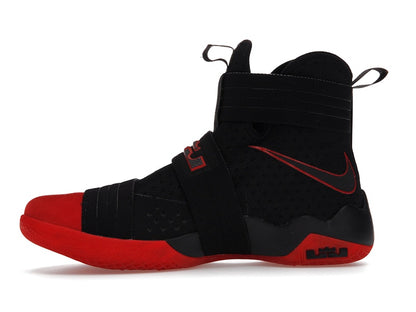 Nike LeBron Zoom Soldier 10 Un-Cleated
