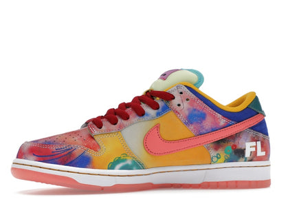 Nike SB Dunk Low Futura Laboratories Sunblush (Friends and Family)