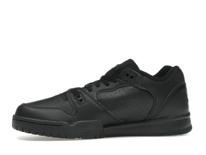 Nike Cross Trainer Low Triple Black