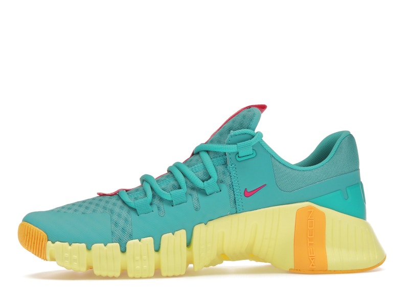 Nike Free Metcon 5 Dusty Cactus Fierce Pink