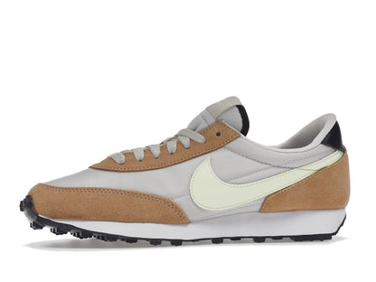 Nike Daybreak Praline Volt (Women's)
