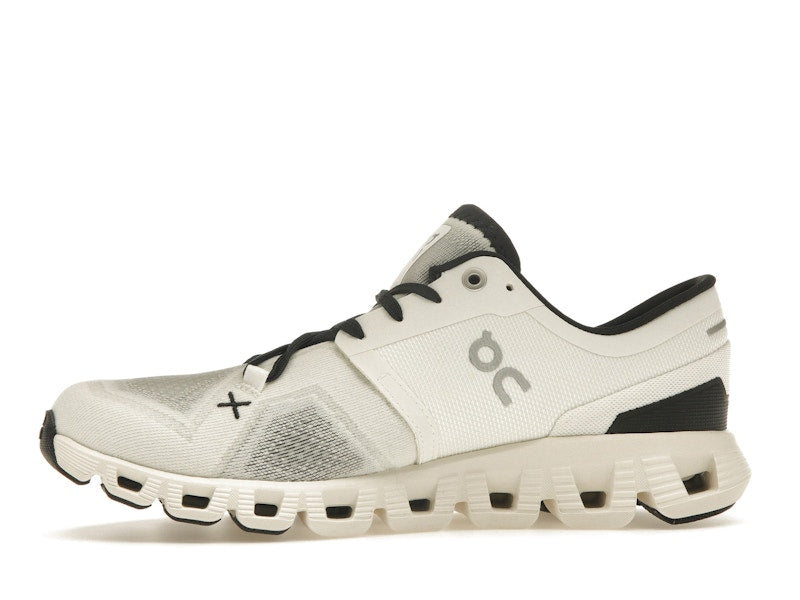 On Running Cloud X 3 White Black (Women's)