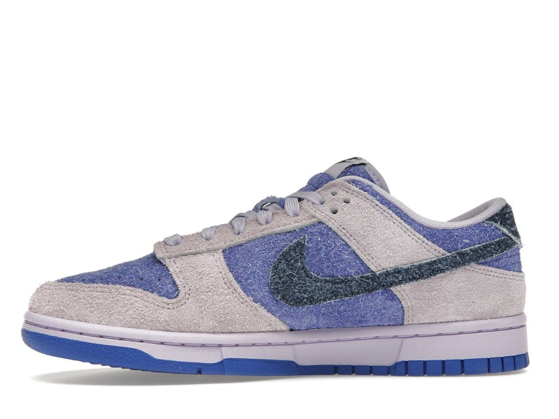 Nike Dunk Low SE Hydrangeas (Women's)