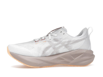 ASICS Novablast 5 White Fawn (Women's)